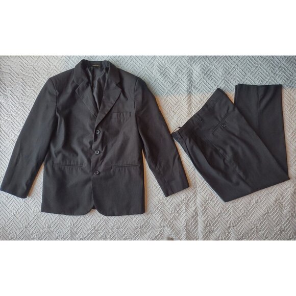 Van Heusen Other - VAN HEUSEN Boys Suit Black Pinstripe Blazer and Pants 14 (H) Husky ~ Great!!